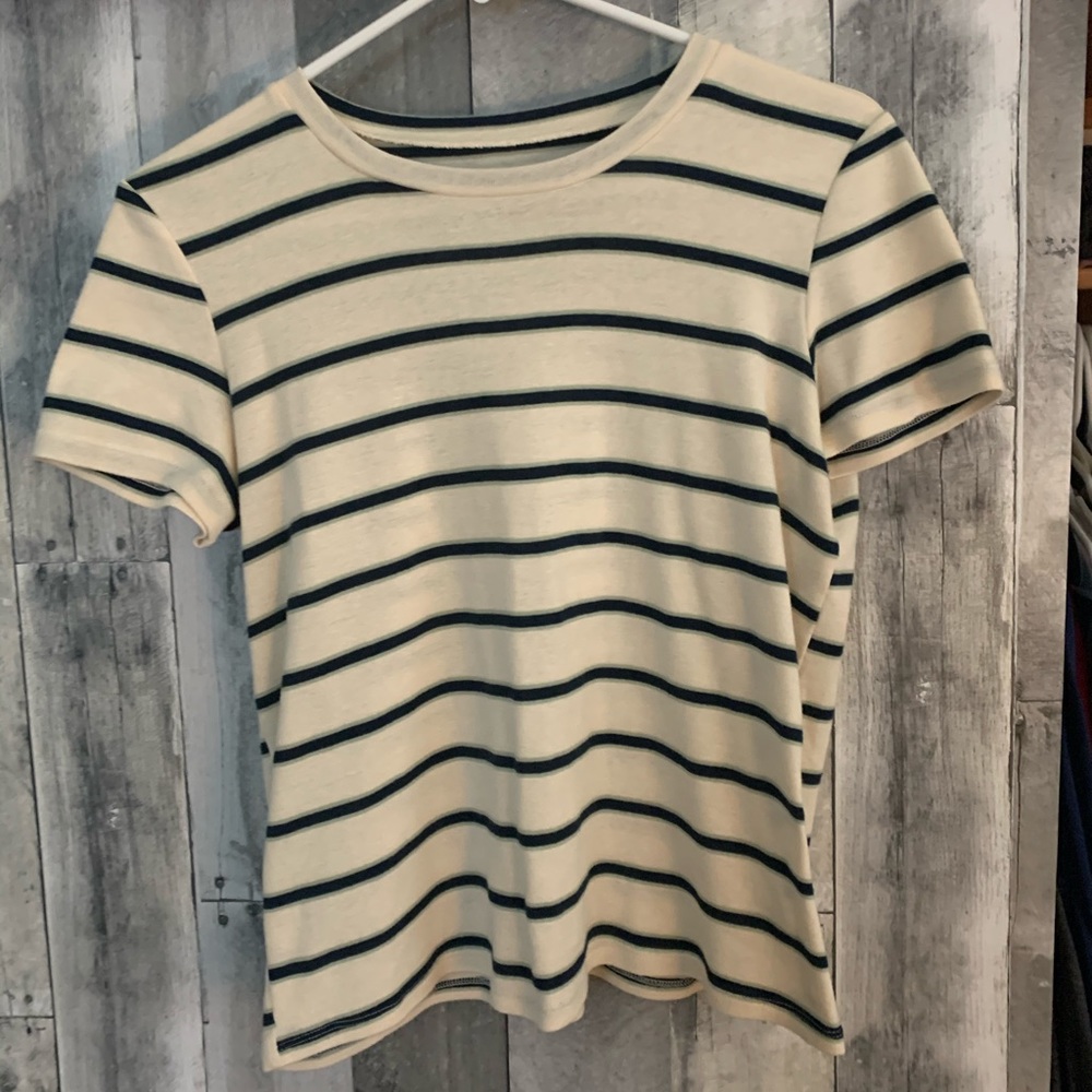 American eagle striped tee!